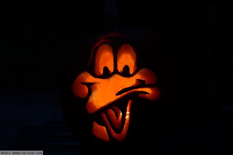 161030-182749-g-Halloween-Duffy-Duck